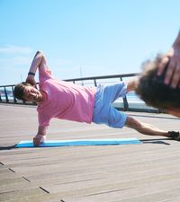 Trainingsberater und Gesundheitscoach Gasde Fabian bietet für Mitarbeiter intensive Outdoor Training an